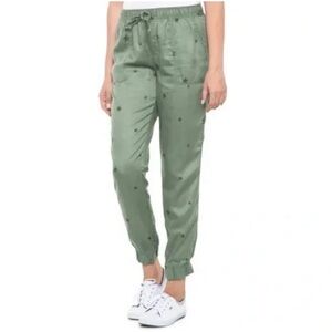 C&C California Green Jogger Pants in Olive with Star Pattern, Size L